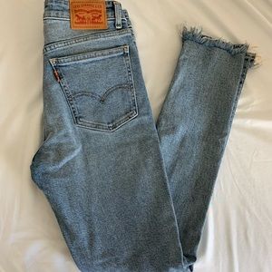Women’s Levi’s